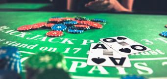Le probabilità a blackjack: come avere un vantaggio?