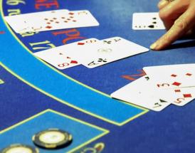 Un tavolo da blackjack